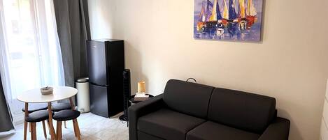 تلفزيون ذكي