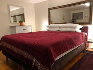 1 camera, ferro/asse da stiro, Wi-Fi, lenzuola