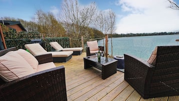 Cottage | Property grounds