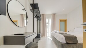 Loftsleilighet – panorama, spabadekar, sjøutsikt