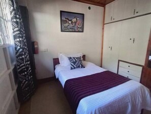 2 bedrooms, desk, free WiFi