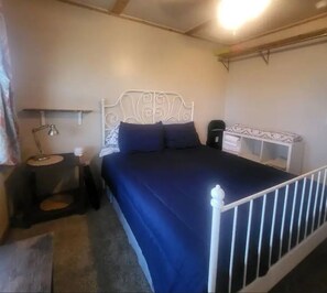 1 bedroom, WiFi, bed sheets, wheelchair access