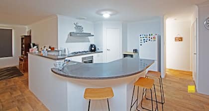 Fishface Retreat: 4 BR, 2 BA House in Jurien Bay, Sleeps 8