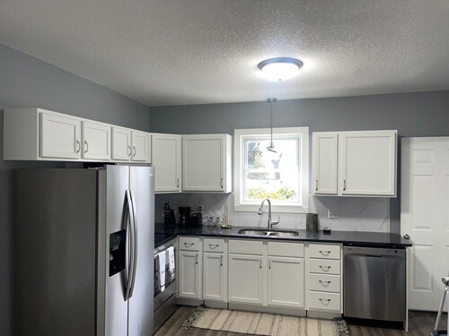 Miracle house, family friendly and a home away from home 