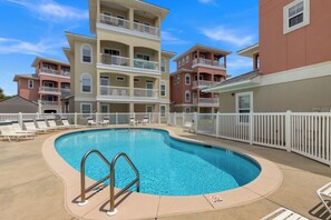 Pool - 22460 Front Beach Rd - Sunshine House (Panama City Beach)