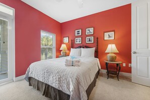 Townhome, Multiple Beds, Patio, Garden View