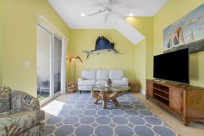 Townhome, Multiple Beds, Patio, Garden View | Living area | 42-inch flat-screen TV with digital channels, TV - 22460 Front Beach Rd - Sunshine House (Panama City Beach)