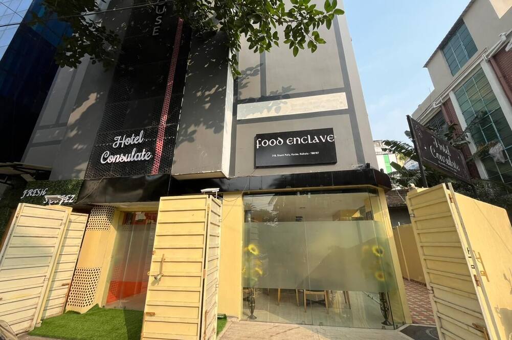 Hotel Consulate