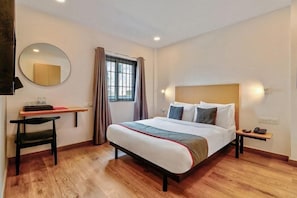 Standard Room | Free WiFi, bed sheets - Hotel Consulate (Kolkata)