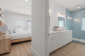 3 slaapkamers, individueel gedecoreerd, individueel gemeubileerd