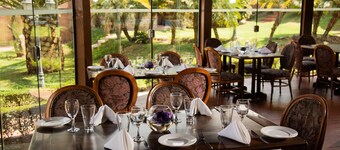 AVANTI HOTEL & CONVENTION CENTER