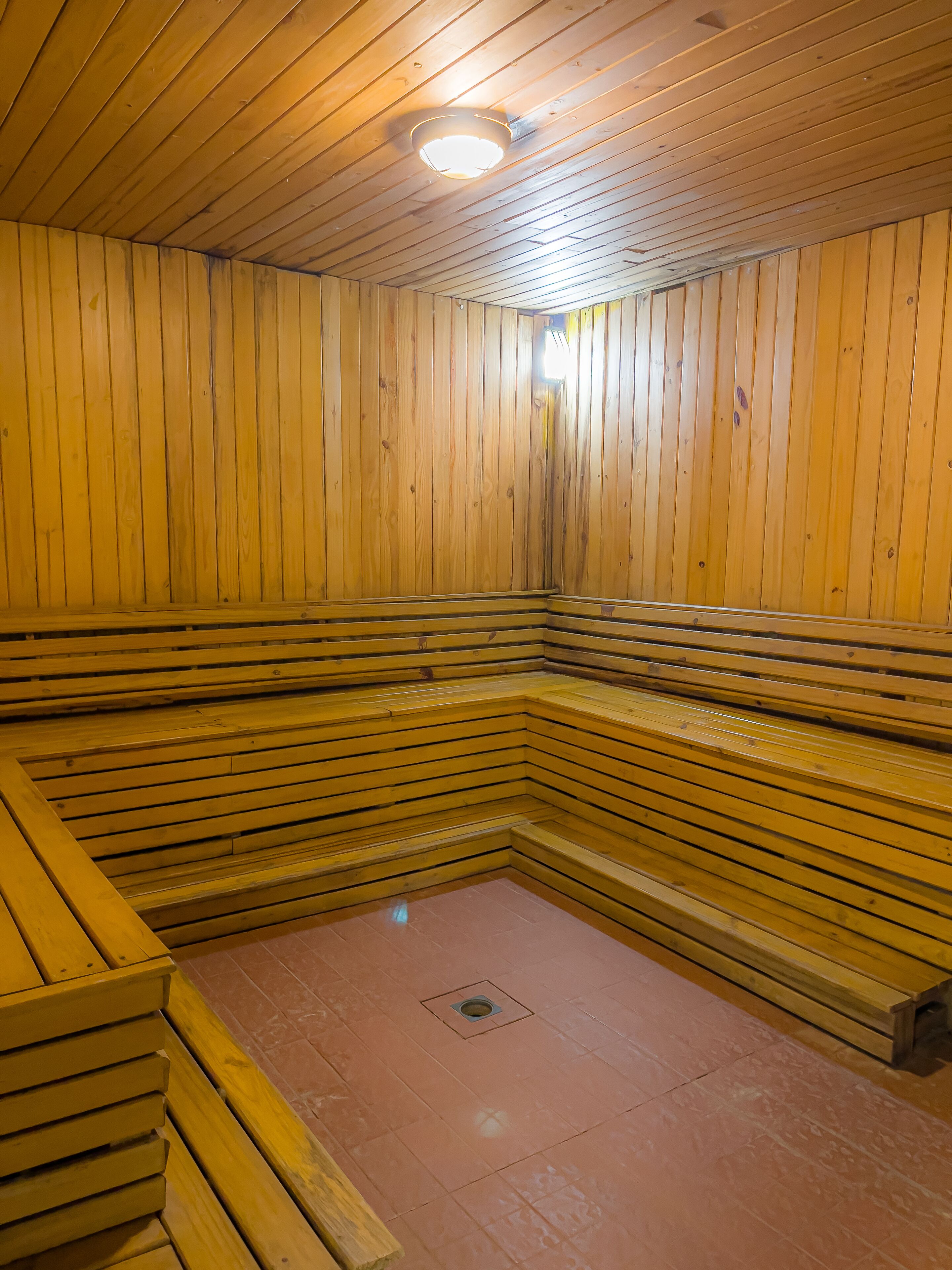 Photo - Avanti Hotel & Convention Center