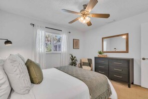 3 bedrooms, WiFi, bed sheets
