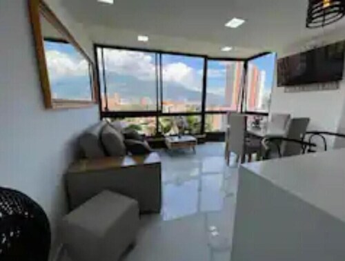Cozy Apartment in Medellin Bello (Cabanas)

