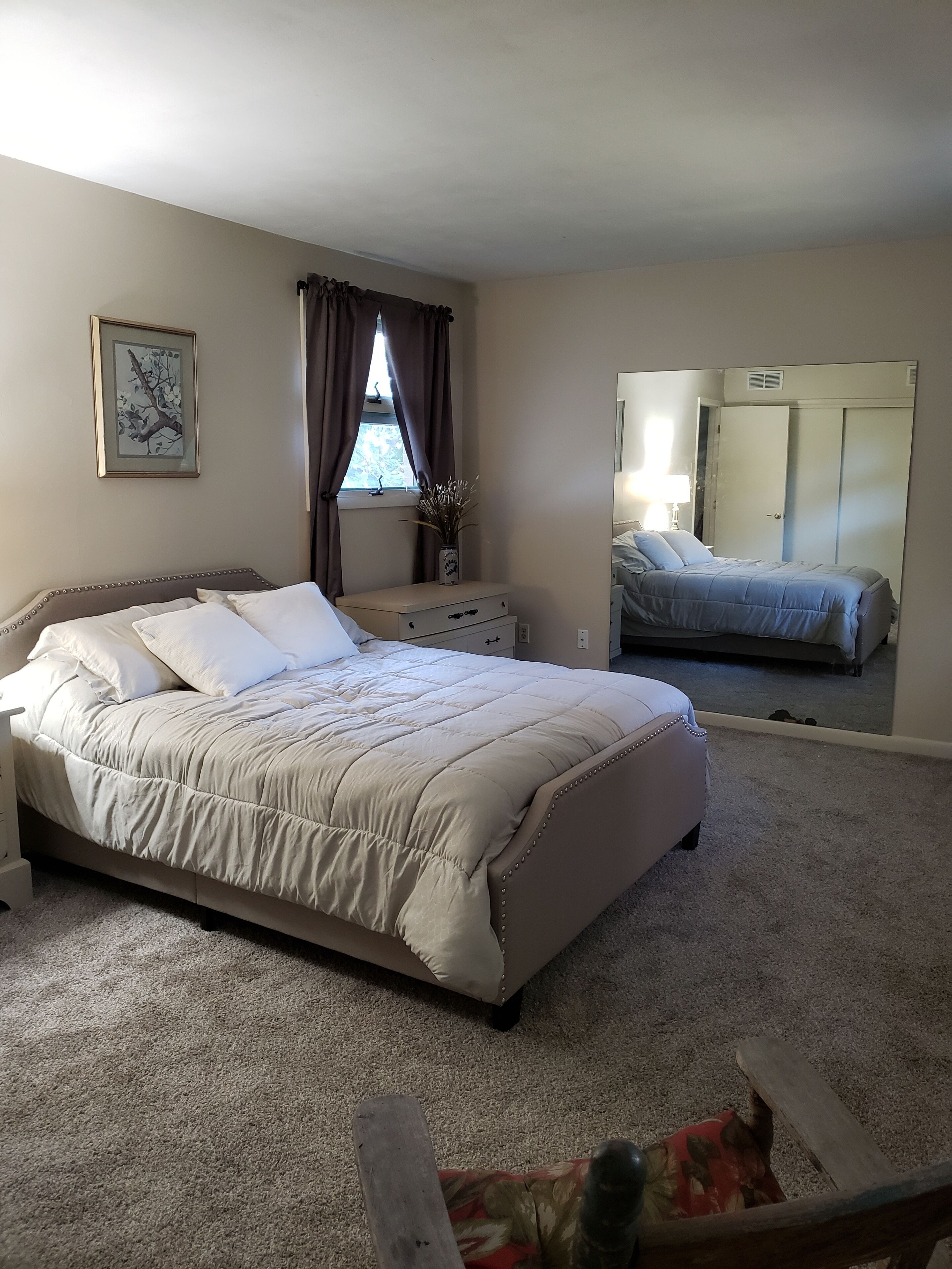 House on Golf course with mountain views and access to central PA attractions.