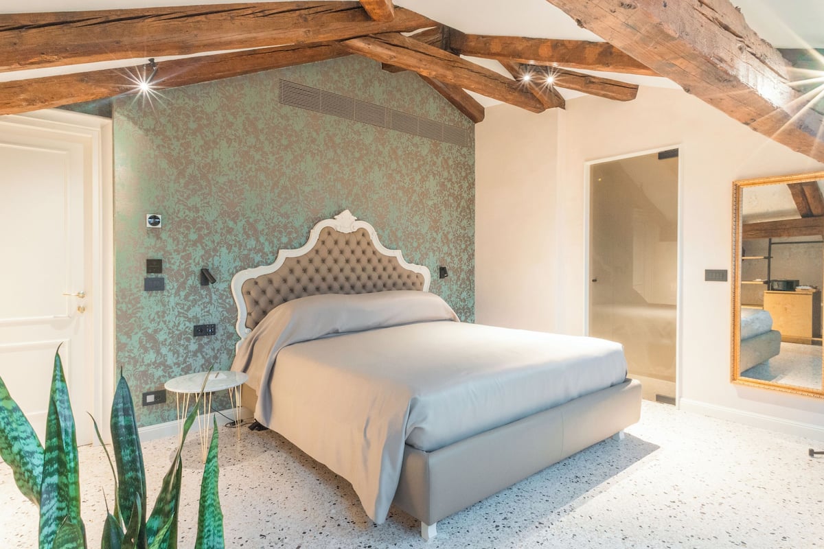 Exclusive Double Room | 4 bedrooms, hypo-allergenic bedding, minibar, in-room safe