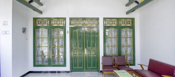 OYO Life 3301 Pondok Eyang Obi