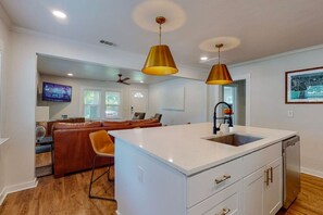 Interior - LUX Stay | 2 Exclusive Units | 1 mile to AT&T (Arlington)