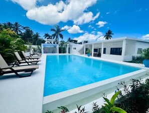 Pool - Villa with swimming pool in residence (Las Terrenas)