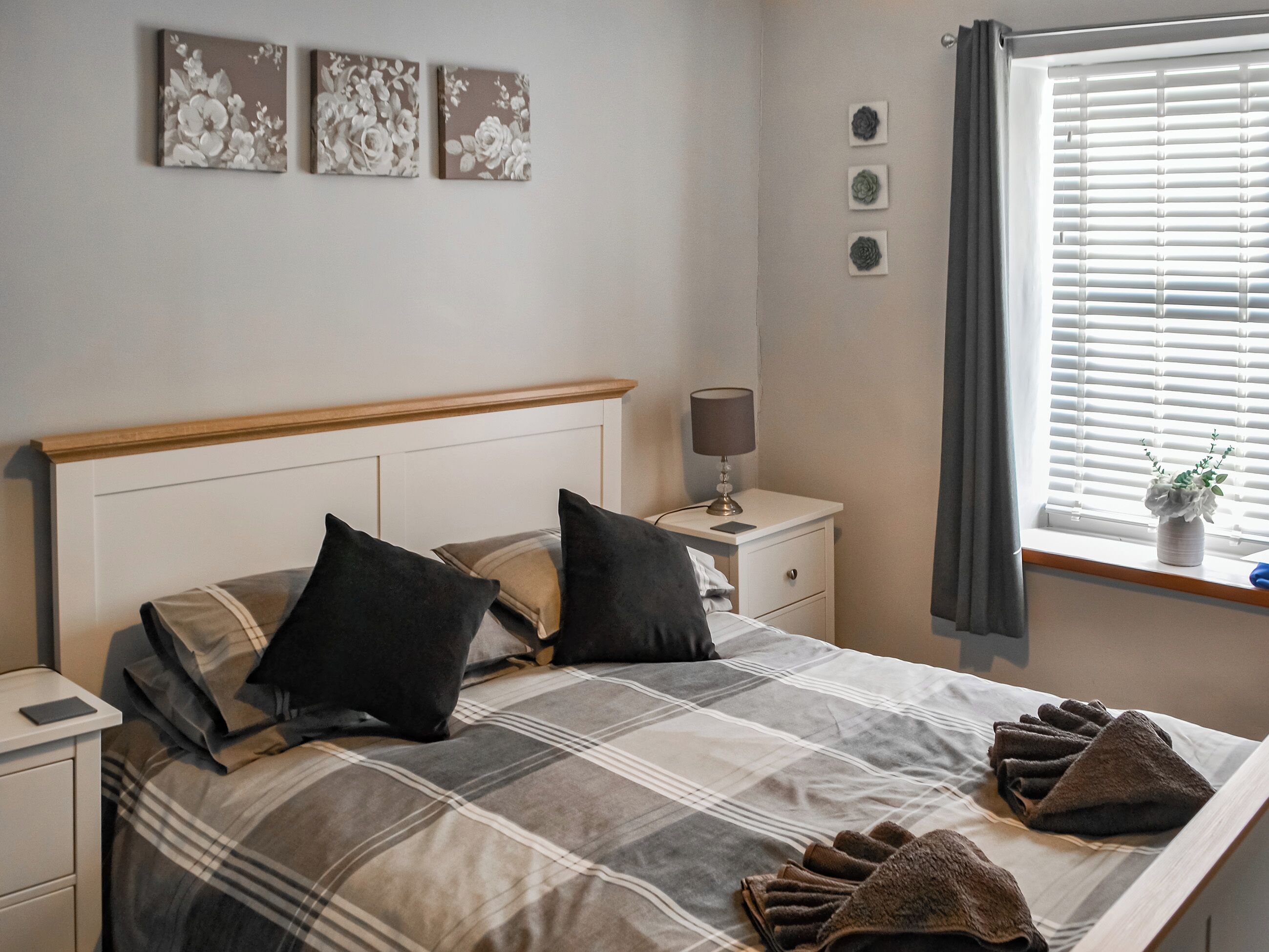 2 chambres, Wi-Fi gratuit, draps fournis