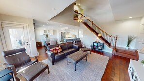 テレビ、暖炉、PC モニター