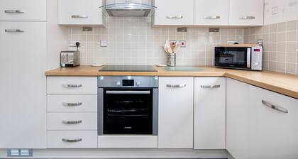 2 bedroom accommodation in Culloden