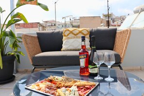 Property grounds - The Philosopher's Penthouse (Athina)