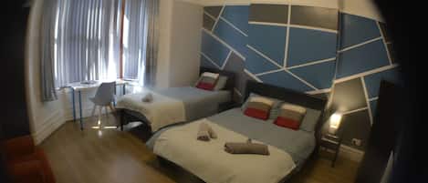 Classic Triple Room | Soundproofing, free WiFi