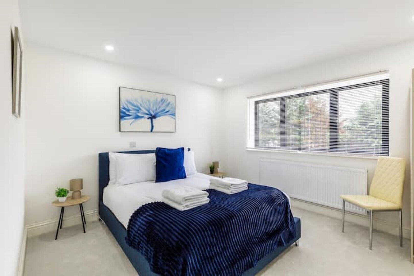 4 bedrooms, desk, iron/ironing board, free WiFi