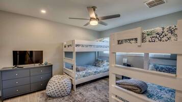 3 Schlafzimmer, Bügeleisen/Bügelbrett, kostenloses WLAN, Bettwäsche