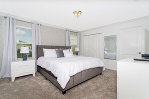 4 bedrooms - 1056 LS - Luxury 4BR 3BA - Champions Gate Bliss (Davenport)
