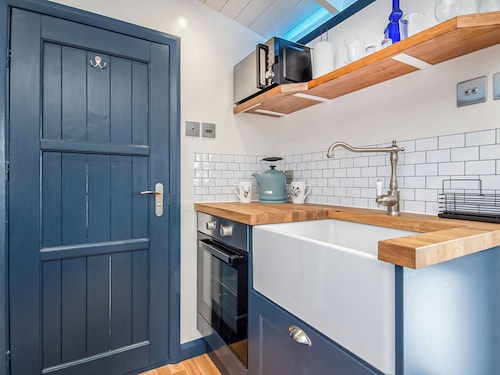 The Drift Shepherd's Hut - UKC6878