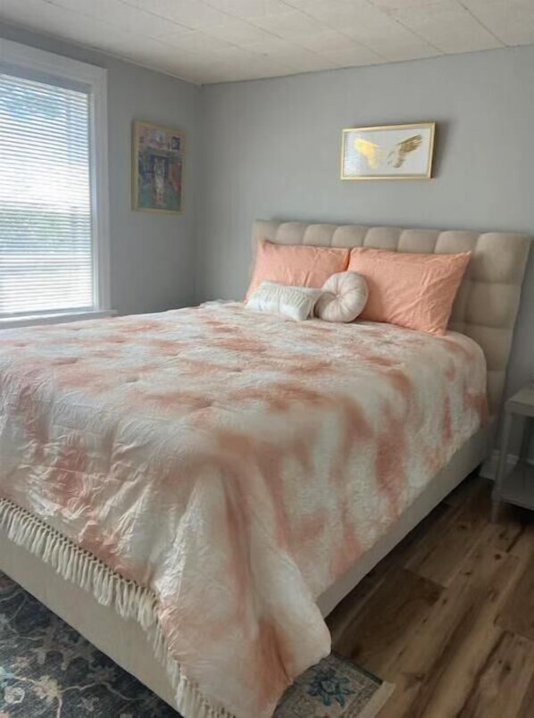 3 bedrooms, free WiFi, bed sheets