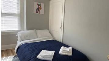 3 makuuhuonetta, ilmainen Wi-Fi, vuodevaatteet