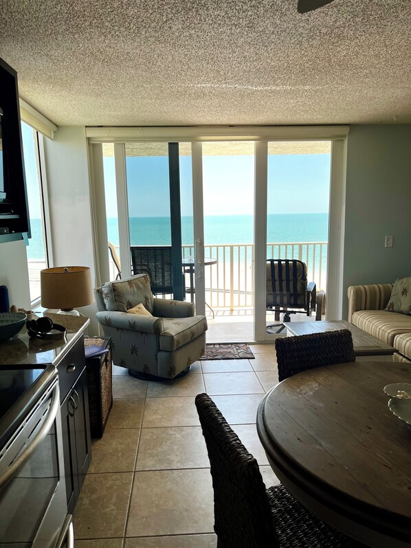 Interior - Booking for winter 2025-2026. (Fort Myers Beach)