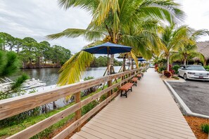 Property grounds - Your Dream Getaway in Merritt Island (Merritt Island)