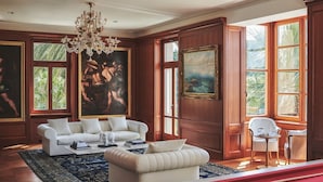 Unclassified image, 3 of 16, button - Villa Mirasol - Eight Bedroom Villa, Sleeps 16 (Mali Losinj)