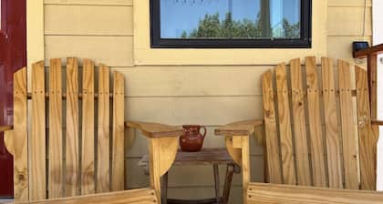 Cozy secluded cabin on a working cattle ranch