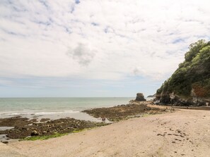 Beach nearby - 5 The Old Smokehouse (St Austell)
