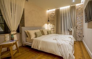 2 bedrooms, iron/ironing board, WiFi, bed sheets - Villa Milonja - Two Bedroom Villa, Sleeps 5 (Nalježici)