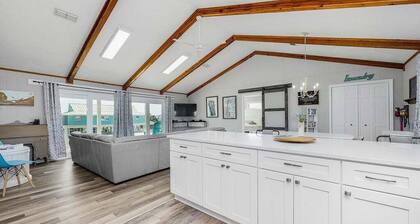 Fall Deals + Snowbird Rates | Gulf Views + Beach Getaway