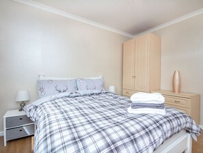 3 bedrooms, free WiFi, bed sheets - You’ll love the comfort and great accessible location this property offers. (Aviemore)