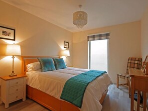 3 bedrooms, free WiFi, bed sheets