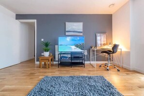 Interior - 2 Bed 2 Bath. Close 2 London & Heathrow (Slough)