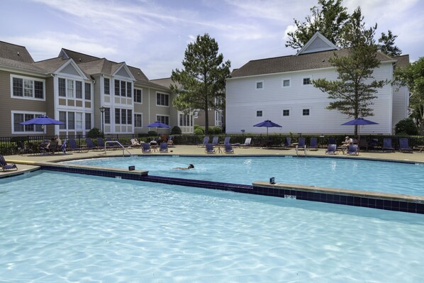 Indoor pool, 2 outdoor pools, pool umbrellas, sun loungers
