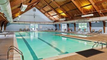 Indoor pool, 2 outdoor pools, pool umbrellas, sun loungers