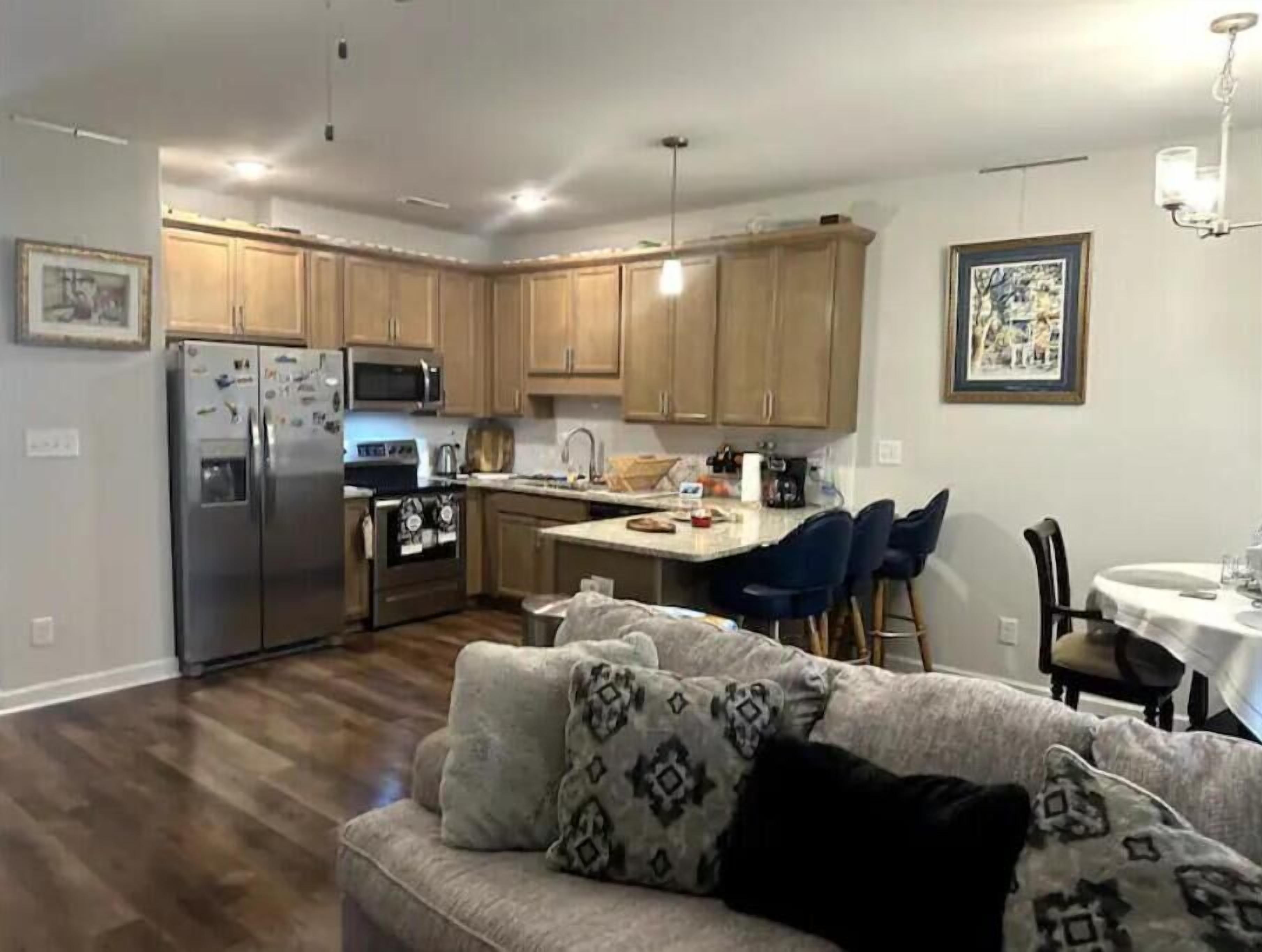 Smart TV, video games, computer monitors