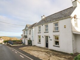 Cottage | Exterior