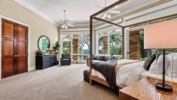 7 bedrooms, iron/ironing board, travel crib, free WiFi