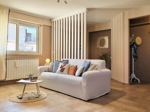 Televisie en een open haard